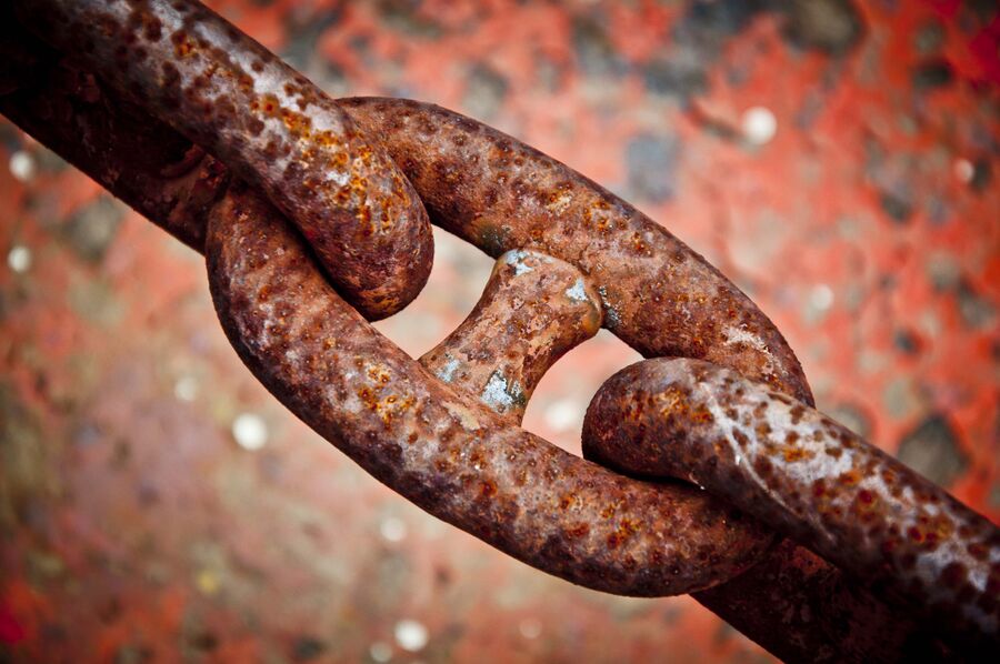 Rusty-chain.jpg