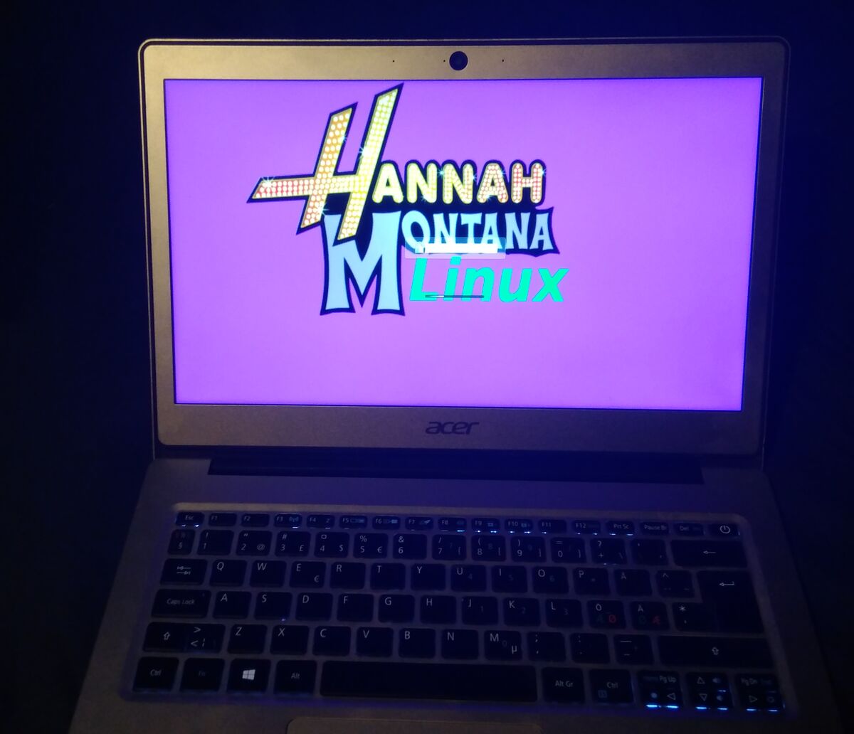 Hannah Montana Linux - LinuxReviews
