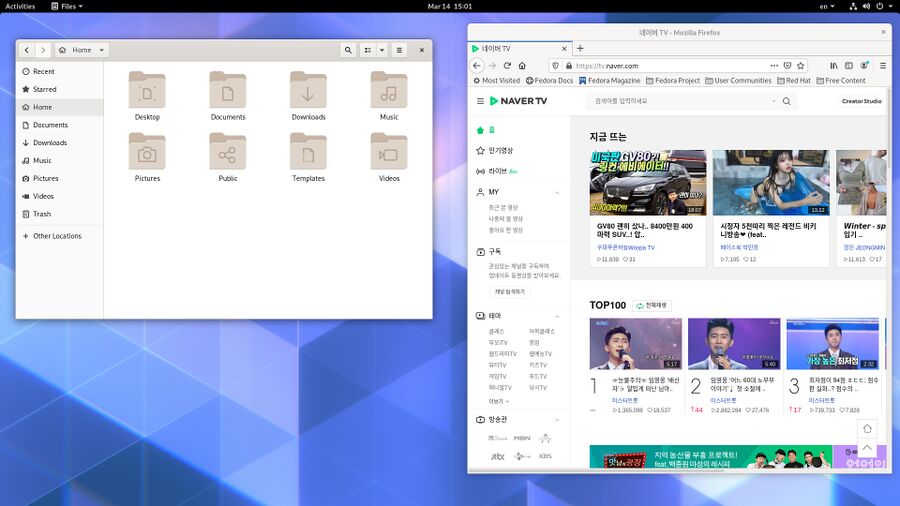 GNOME 3.36 desktop.jpg